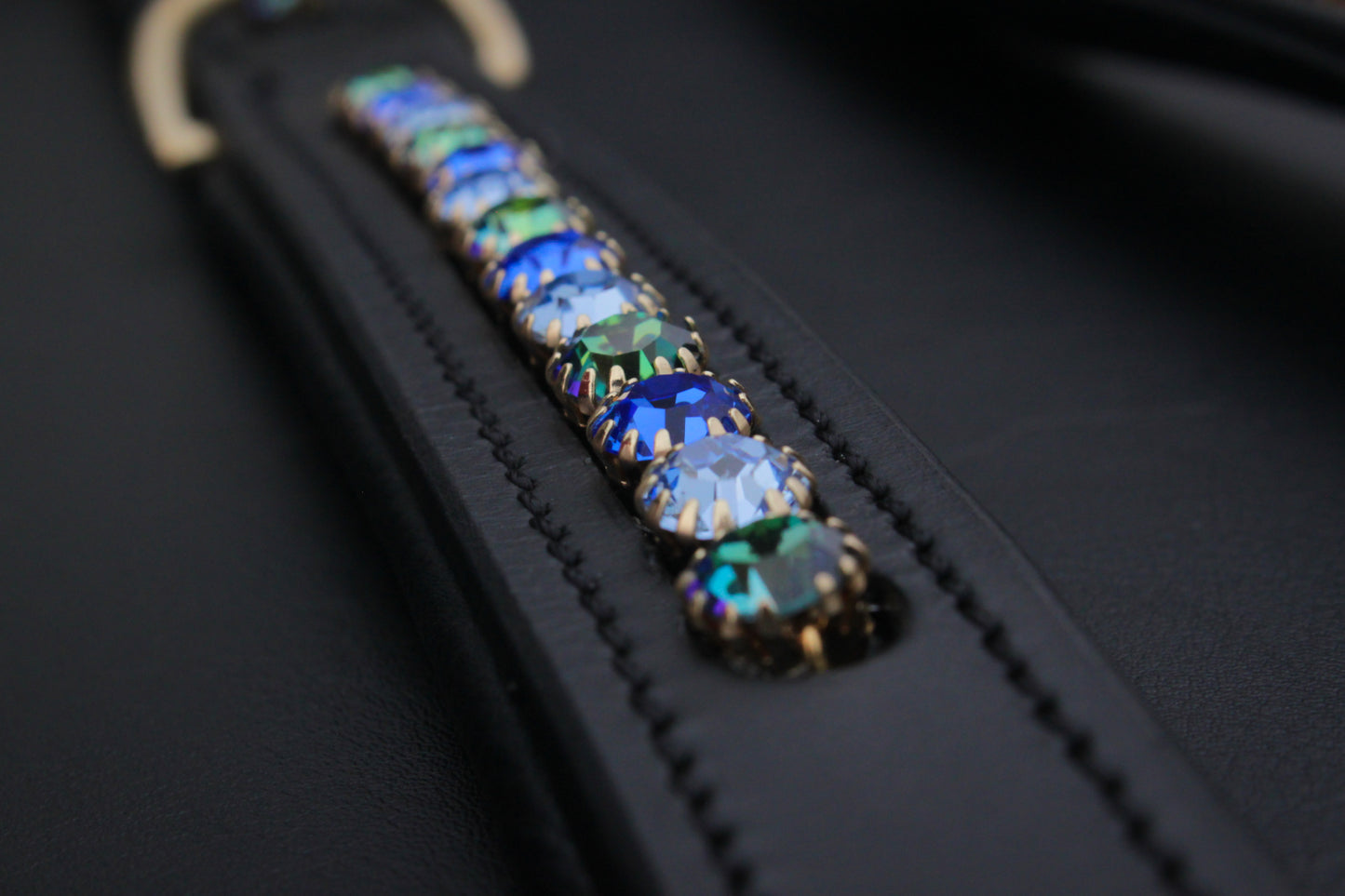 Hundehalsband Leder Blaue Kristalle